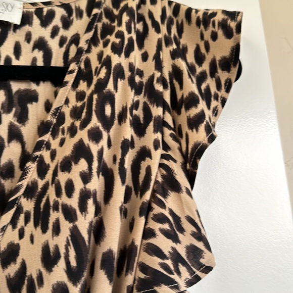 Sienna Sky Animal Print Midi Dress Size M - Picture 2 of 16